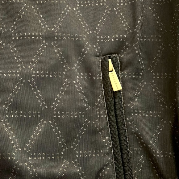 Sean John Track jacket size 2XL but not really see measurements - Picture 5 of 7